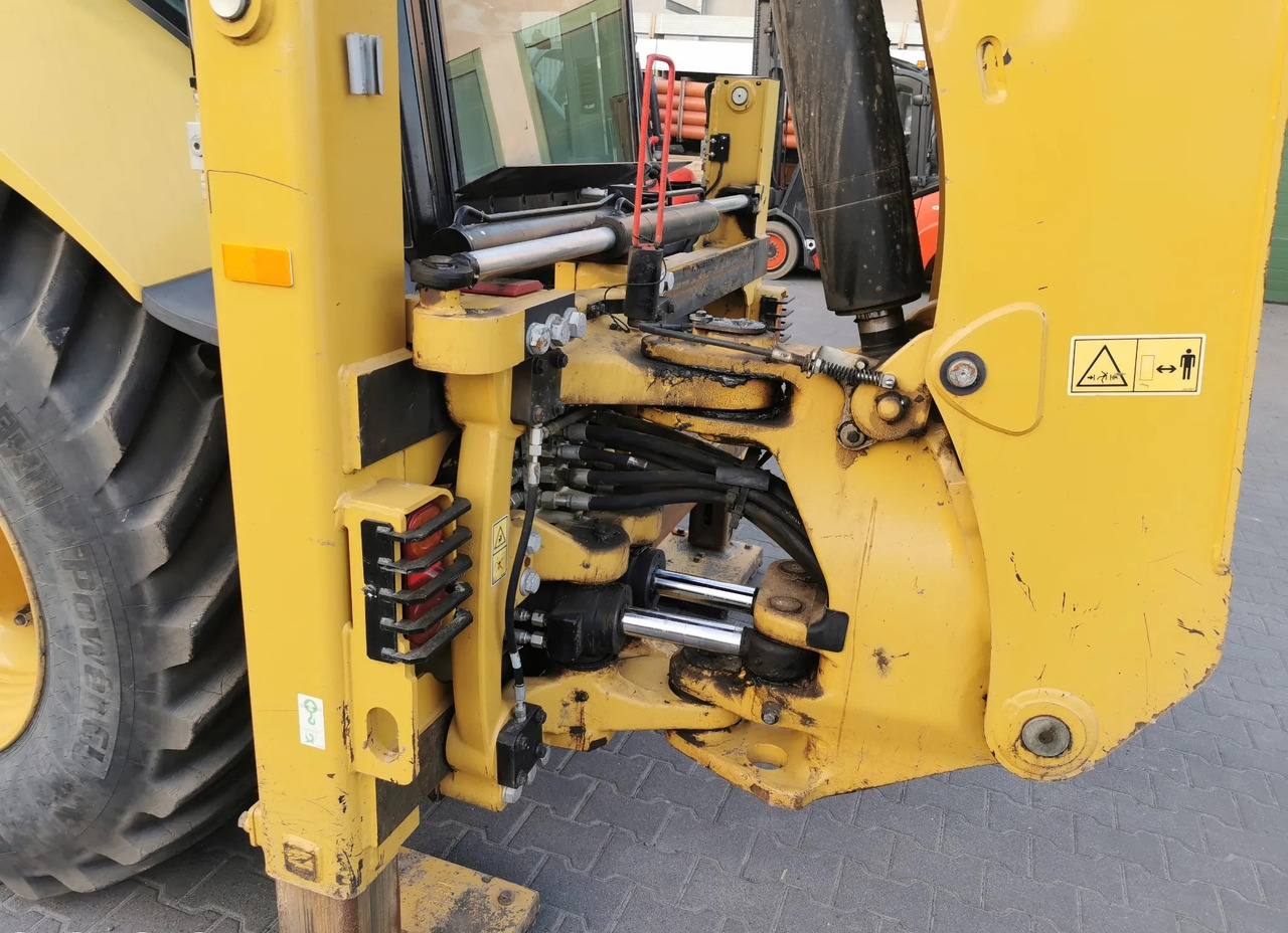Caterpillar 432 - Tractopelle: photos 3 Caterpillar 432 - Tractopelle: photos 3