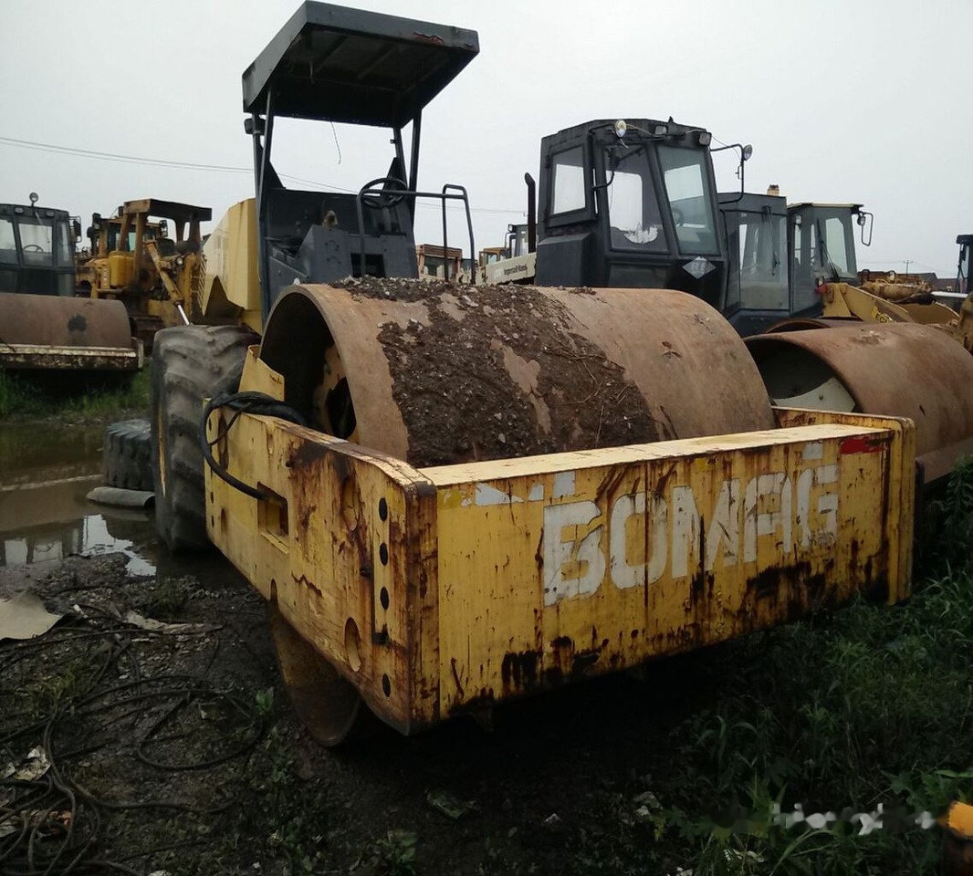 BOMAG 225-3 - Compacteur à pieds de mouton/ Monocylindre: photos 3 BOMAG 225-3 - Compacteur à pieds de mouton/ Monocylindre: photos 3