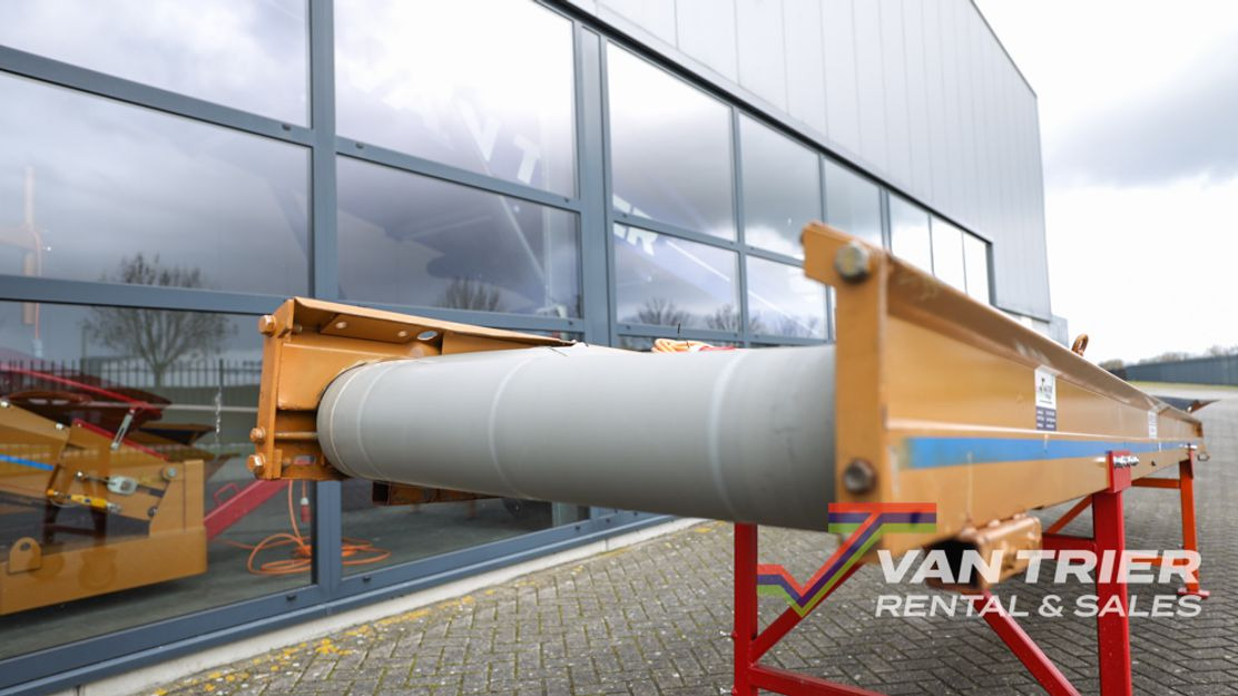 Breston 6-80 Flat conveyor - Convoyeur: photos 4 Breston 6-80 Flat conveyor - Convoyeur: photos 4