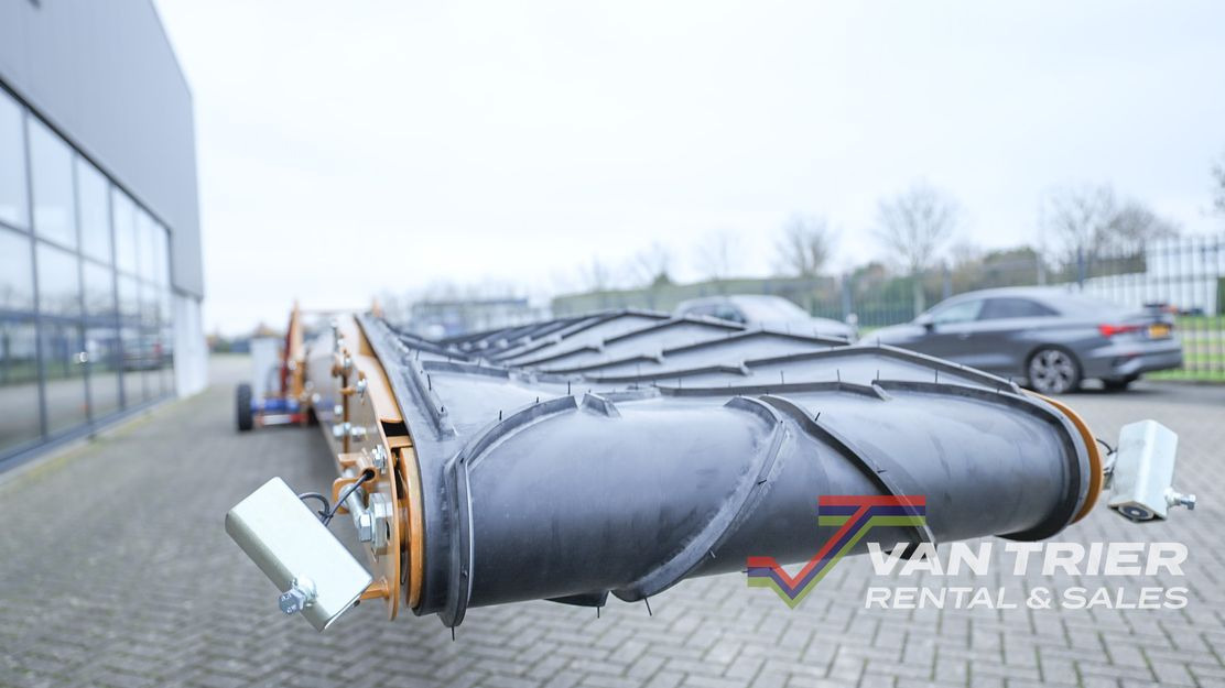 Breston HV14-80 Store loader - Bande transporteuse: photos 4 Breston HV14-80 Store loader - Bande transporteuse: photos 4