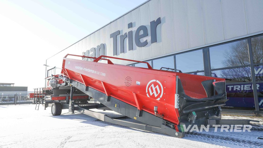 Miedema MH242-DVB Receiving hopper - Matériel de stockage: photos 2 Miedema MH242-DVB Receiving hopper - Matériel de stockage: photos 2