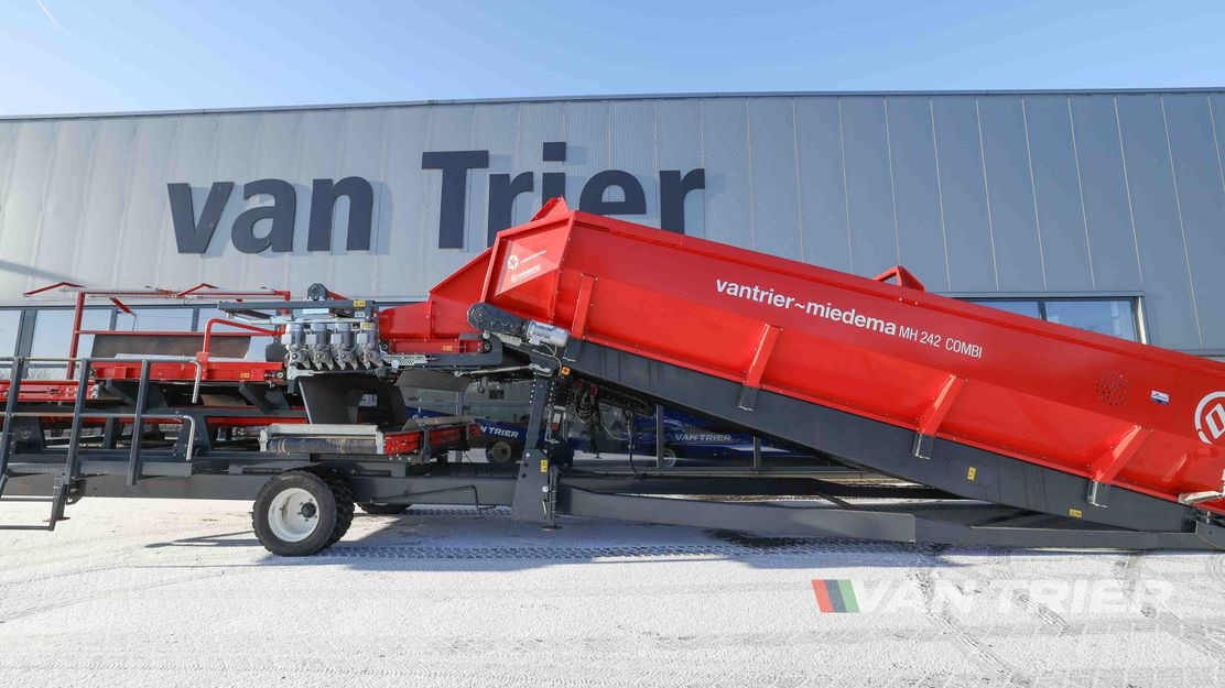 Miedema MH242-DVB Receiving hopper - Matériel de stockage: photos 3 Miedema MH242-DVB Receiving hopper - Matériel de stockage: photos 3