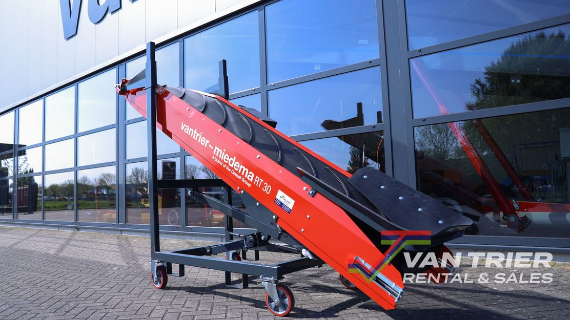 Miedema RT30 Conveyor belt - Convoyeur: photos 1 Miedema RT30 Conveyor belt - Convoyeur: photos 1