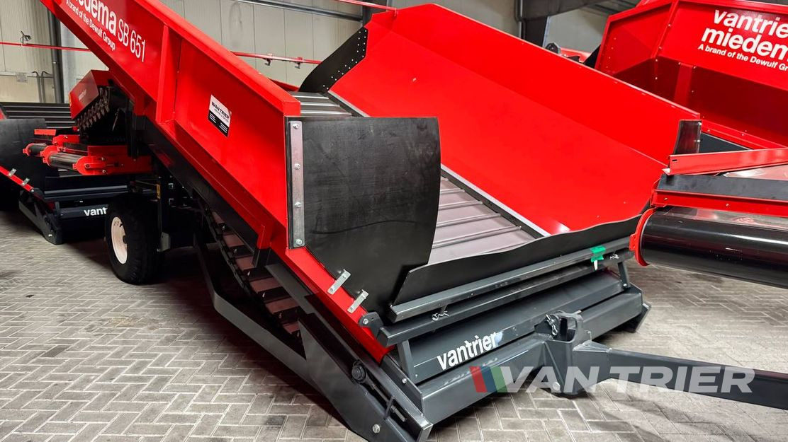 Miedema SB651 Receiving hopper - Matériel de stockage: photos 1 Miedema SB651 Receiving hopper - Matériel de stockage: photos 1