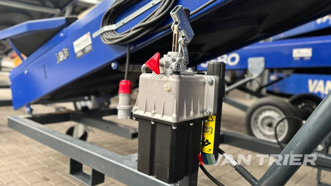 Van Trier 5-65 Conveyor belt - Convoyeur: photos 5 Van Trier 5-65 Conveyor belt - Convoyeur: photos 5