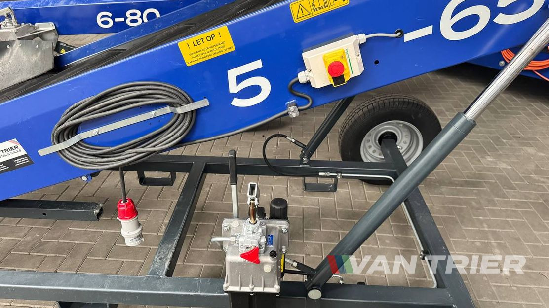 Van Trier 5-65 Conveyor belt - Convoyeur: photos 4 Van Trier 5-65 Conveyor belt - Convoyeur: photos 4