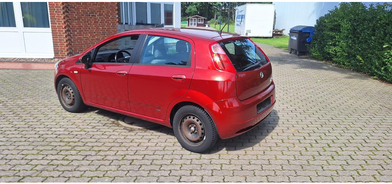 Fiat Punto - Voiture: photos 1 Fiat Punto - Voiture: photos 1