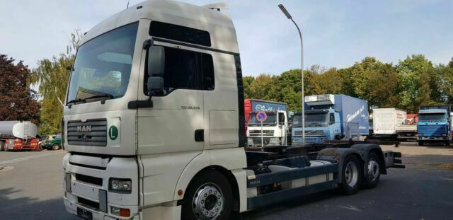 MAN 26.440 TGA BDF 6x2 German Truck - Châssis cabine: photos 1 MAN 26.440 TGA BDF 6x2 German Truck - Châssis cabine: photos 1