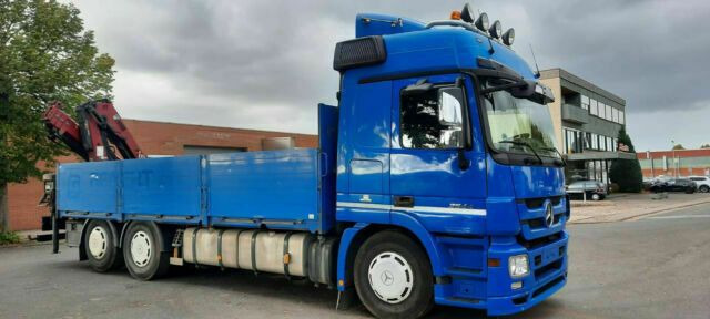 Mercedes-Benz 2544 Pritsche mit Kran Hiab XS am Heck - Camion plateau, Camion grue: photos 2 Mercedes-Benz 2544 Pritsche mit Kran Hiab XS am Heck - Camion plateau, Camion grue: photos 2