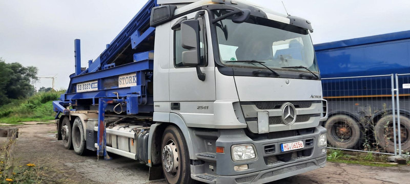 Mercedes-Benz 2641K 6x2 Abroller Klima - Camion ampliroll: photos 2 Mercedes-Benz 2641K 6x2 Abroller Klima - Camion ampliroll: photos 2