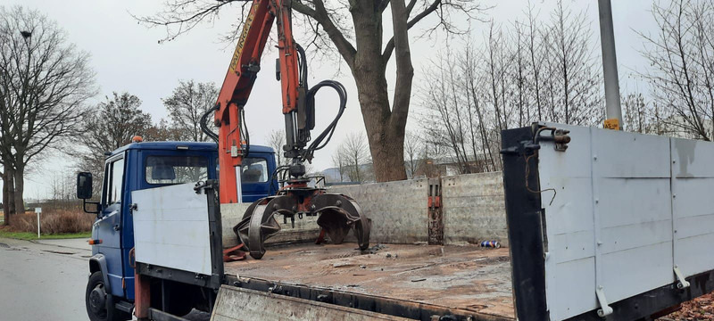 Mercedes-Benz 814 Pritsche mit Kran+Greifer - Camion plateau, Camion grue: photos 5 Mercedes-Benz 814 Pritsche mit Kran+Greifer - Camion plateau, Camion grue: photos 5