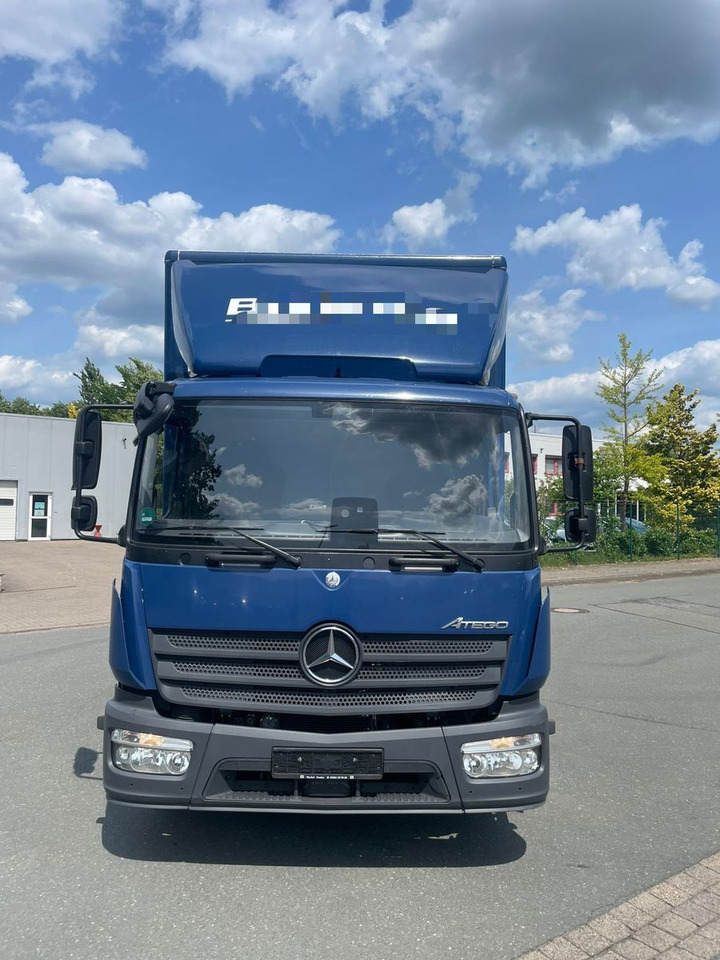 Mercedes-Benz 818 Koffer mit LBW - Fourgon grand volume: photos 3 Mercedes-Benz 818 Koffer mit LBW - Fourgon grand volume: photos 3