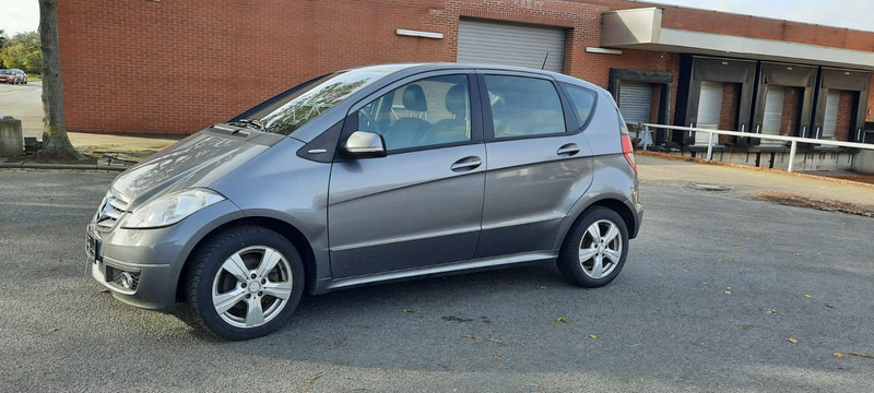 Mercedes-Benz A-Klasse 180 A 180 CDI AVANTGARDE - Voiture: photos 2 Mercedes-Benz A-Klasse 180 A 180 CDI AVANTGARDE - Voiture: photos 2