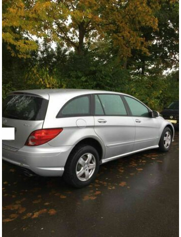 Mercedes-Benz R-Klasse 320 CDI L 4Matic 7G-TRONIC DPF AMG-Paket - Voiture: photos 2 Mercedes-Benz R-Klasse 320 CDI L 4Matic 7G-TRONIC DPF AMG-Paket - Voiture: photos 2