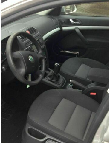 Škoda Skoda Octaviat Vollausst. 105 KW - Voiture break: photos 4 Škoda Skoda Octaviat Vollausst. 105 KW - Voiture break: photos 4