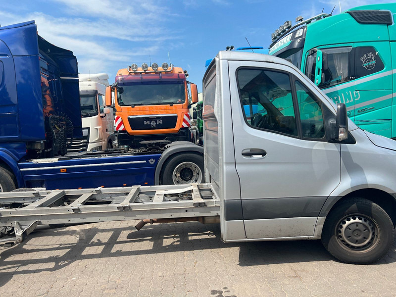 Mercedes-Benz Sprinter III 314 cdi Fahrgestell Klima Vollaust - Véhicule utilitaire, Châssis cabine: photos 4 Mercedes-Benz Sprinter III 314 cdi Fahrgestell Klima Vollaust - Véhicule utilitaire, Châssis cabine: photos 4