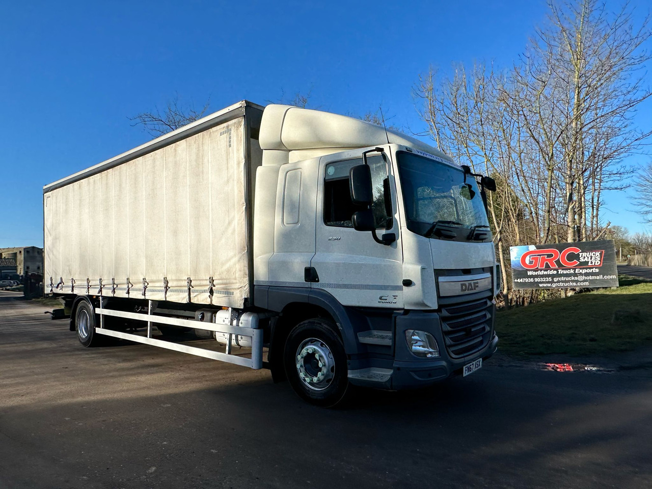 2017 DAF CF 230 Curtainsider Truck - Camion à rideaux coulissants: photos 1 2017 DAF CF 230 Curtainsider Truck - Camion à rideaux coulissants: photos 1