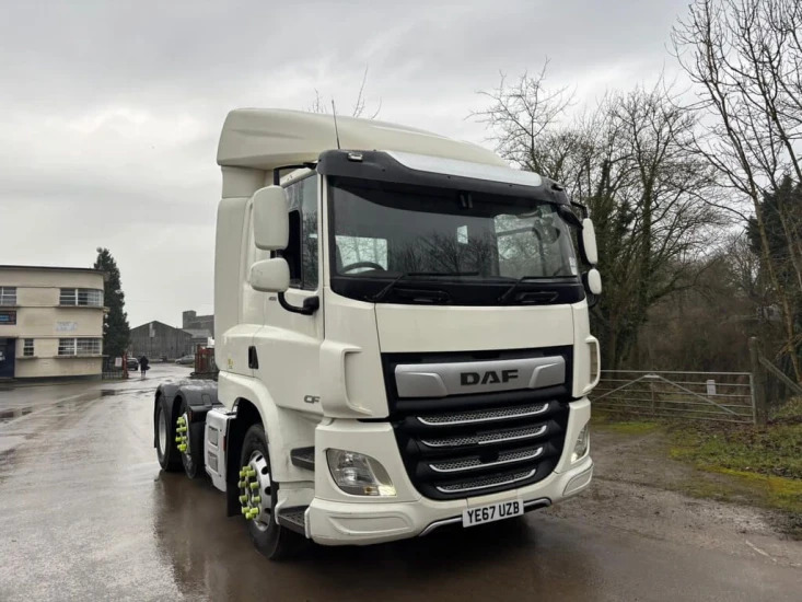 2017 DAF CF Tractor Unit 450 - Tracteur routier: photos 5 2017 DAF CF Tractor Unit 450 - Tracteur routier: photos 5