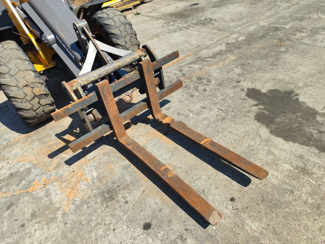 Chargeuse sur pneus Mecalac AX 1000: photos 10 Chargeuse sur pneus Mecalac AX 1000: photos 10