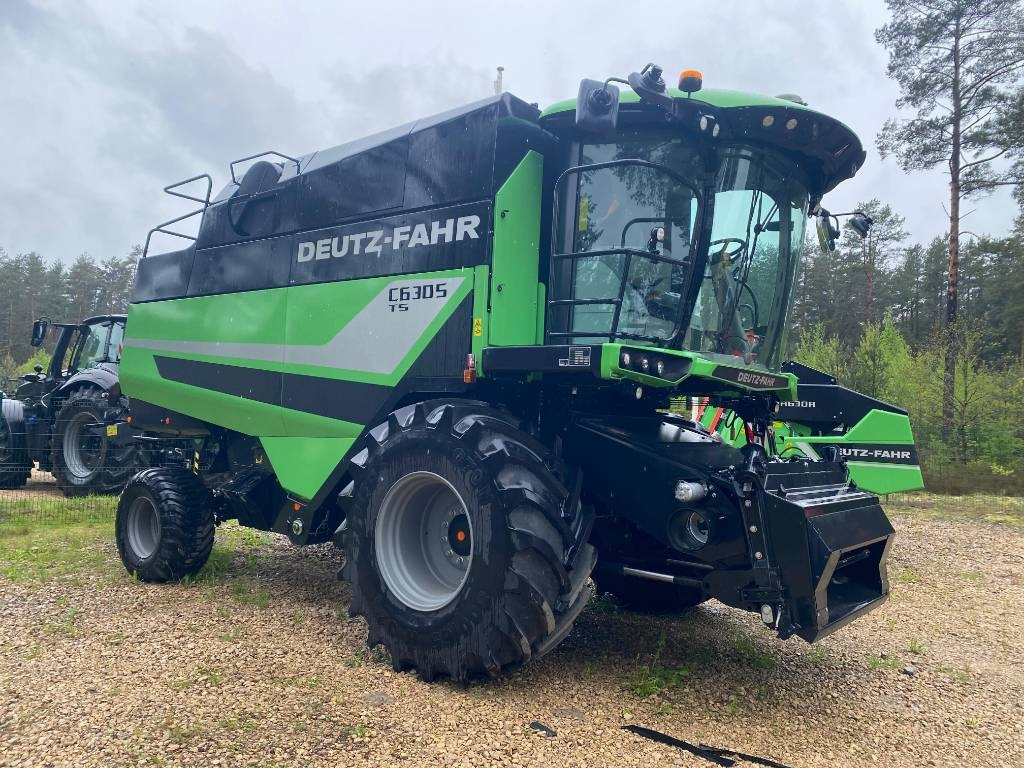 Deutz-fahr Deutz-Fahr 6305 TS - Moissonneuse-batteuse: photos 1 Deutz-fahr Deutz-Fahr 6305 TS - Moissonneuse-batteuse: photos 1