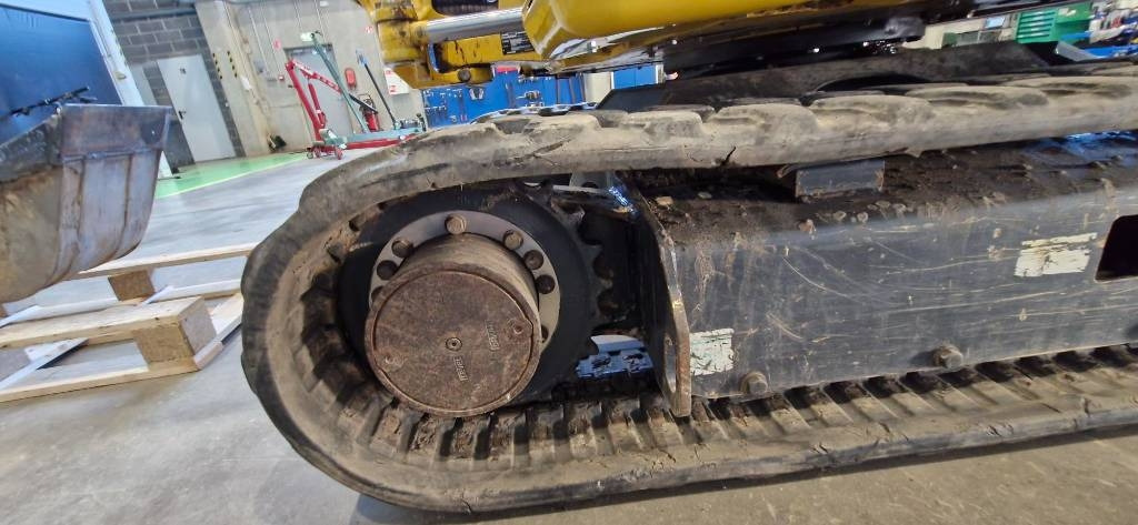 Komatsu PC 26 MR - Mini pelle: photos 5 Komatsu PC 26 MR - Mini pelle: photos 5