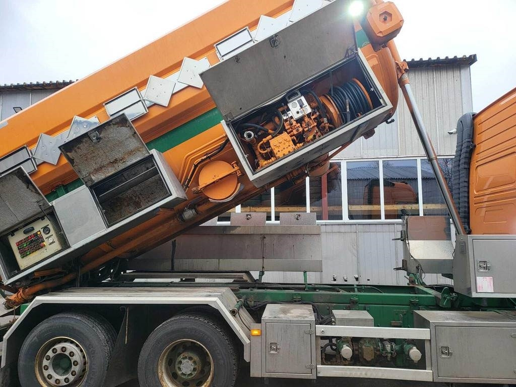 Volvo FH500 6X2 ADR KORP&SON  - Camion vidangeur: photos 5 Volvo FH500 6X2 ADR KORP&SON  - Camion vidangeur: photos 5