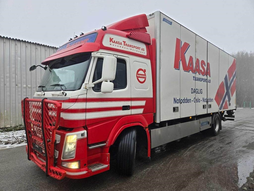 Camion fourgon Volvo FM370 4X2 SIDEOPENING: photos 16