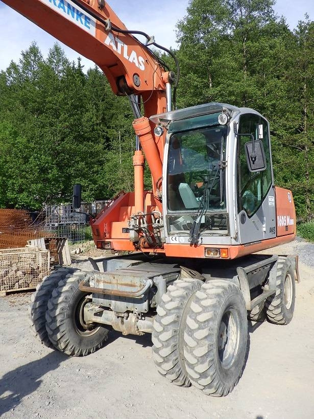 Atlas 1605 M  - Pelle sur pneus: photos 2 Atlas 1605 M  - Pelle sur pneus: photos 2