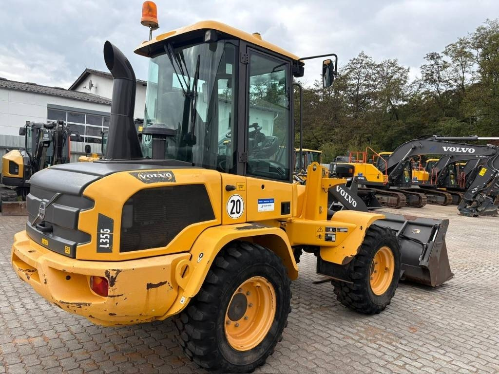 Volvo L 35 G - Chargeuse sur pneus: photos 3 Volvo L 35 G - Chargeuse sur pneus: photos 3