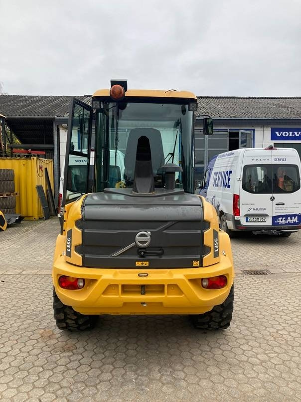 Volvo L 35 G - Chargeuse sur pneus: photos 5 Volvo L 35 G - Chargeuse sur pneus: photos 5