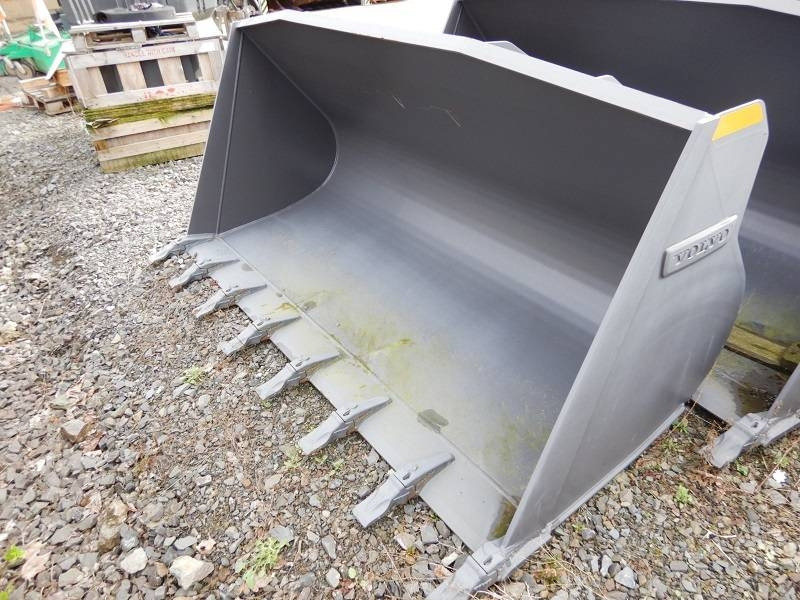 Volvo Schaufel für L60H - Godet pour Engins de chantier: photos 1 Volvo Schaufel für L60H - Godet pour Engins de chantier: photos 1