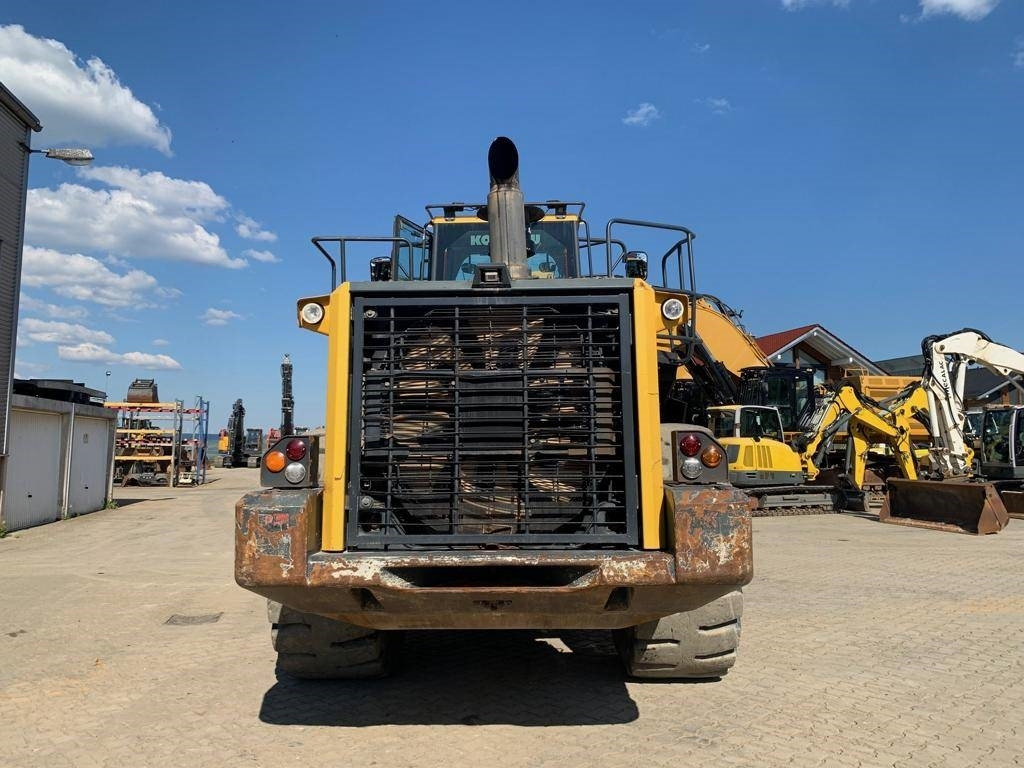 Komatsu WA 500-7 - Chargeuse sur pneus: photos 4 Komatsu WA 500-7 - Chargeuse sur pneus: photos 4