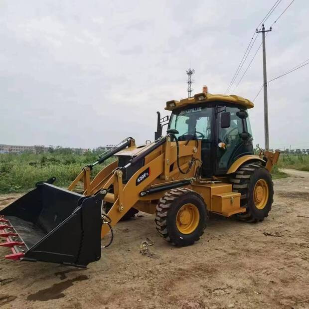 2023 Caterpillar 420F - Tractopelle: photos 3 2023 Caterpillar 420F - Tractopelle: photos 3
