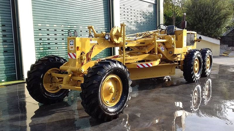 CAT 12 F - Niveleuse: photos 3 CAT 12 F - Niveleuse: photos 3