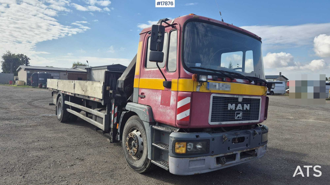 1997 MAN 18.224 - Camion plateau, Camion grue: photos 3 1997 MAN 18.224 - Camion plateau, Camion grue: photos 3