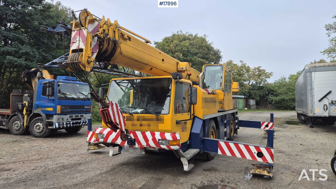 1998 Liebherr  LTM 1030/2 — crédit-bail 1998 Liebherr  LTM 1030/2: photos 8