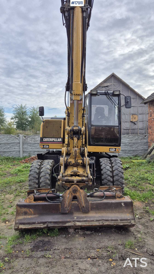 2000 CAT M312 - Pelle sur pneus: photos 3 2000 CAT M312 - Pelle sur pneus: photos 3