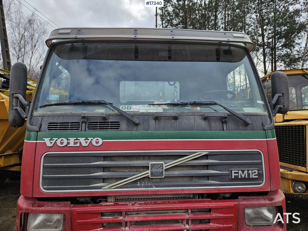 2000 Volvo 420 8x4 - Camion benne: photos 4 2000 Volvo 420 8x4 - Camion benne: photos 4