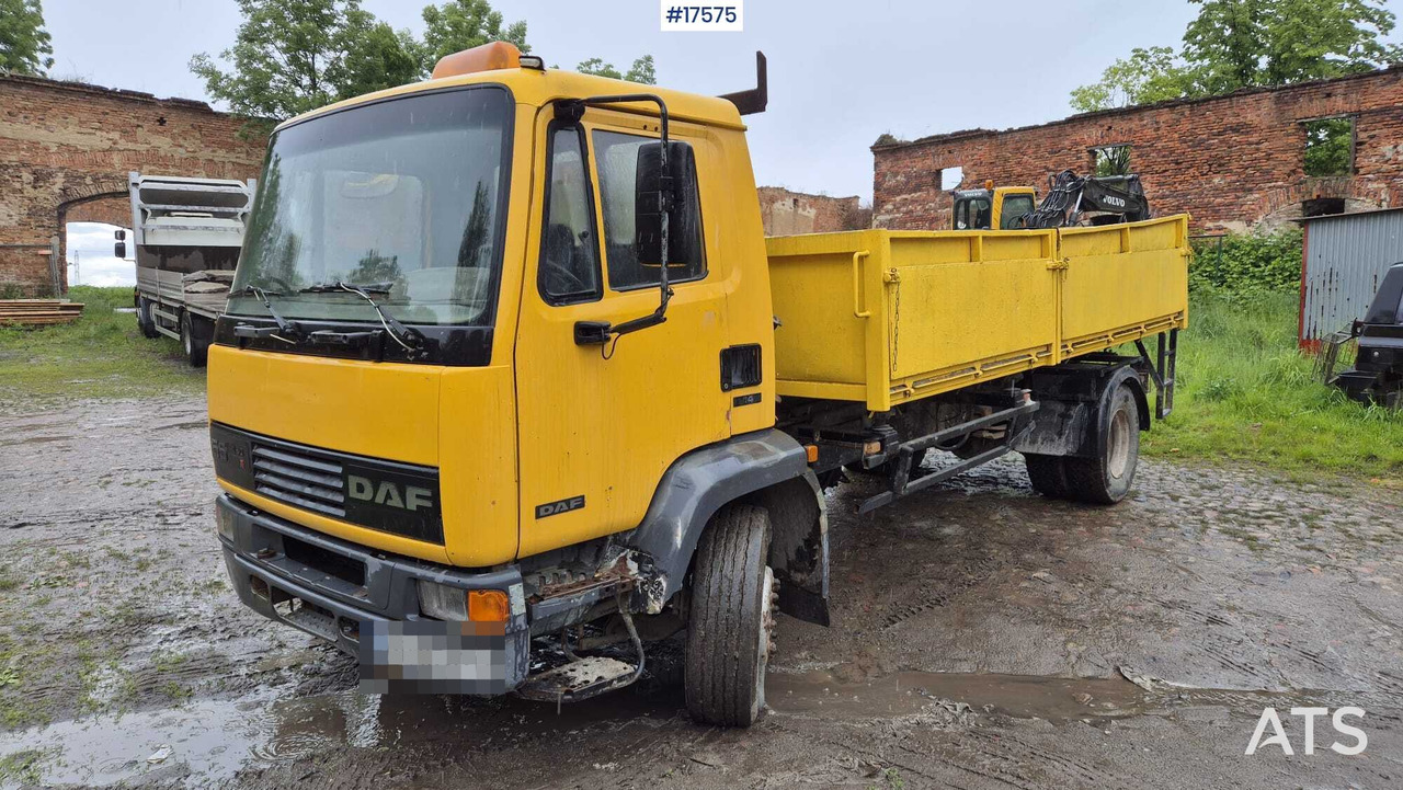 2001 DAF 55/100 TI - Camion benne: photos 1 2001 DAF 55/100 TI - Camion benne: photos 1