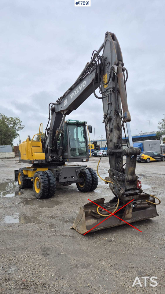 2009 Volvo EW 160C - Pelle sur pneus: photos 4 2009 Volvo EW 160C - Pelle sur pneus: photos 4