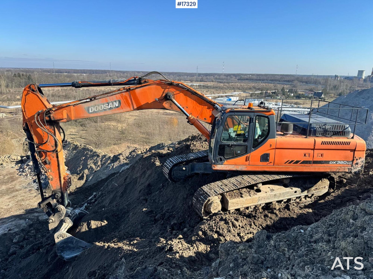 DOOSAN DX 380LC crawler excavator (2011) - Pelle sur chenille: photos 1 DOOSAN DX 380LC crawler excavator (2011) - Pelle sur chenille: photos 1