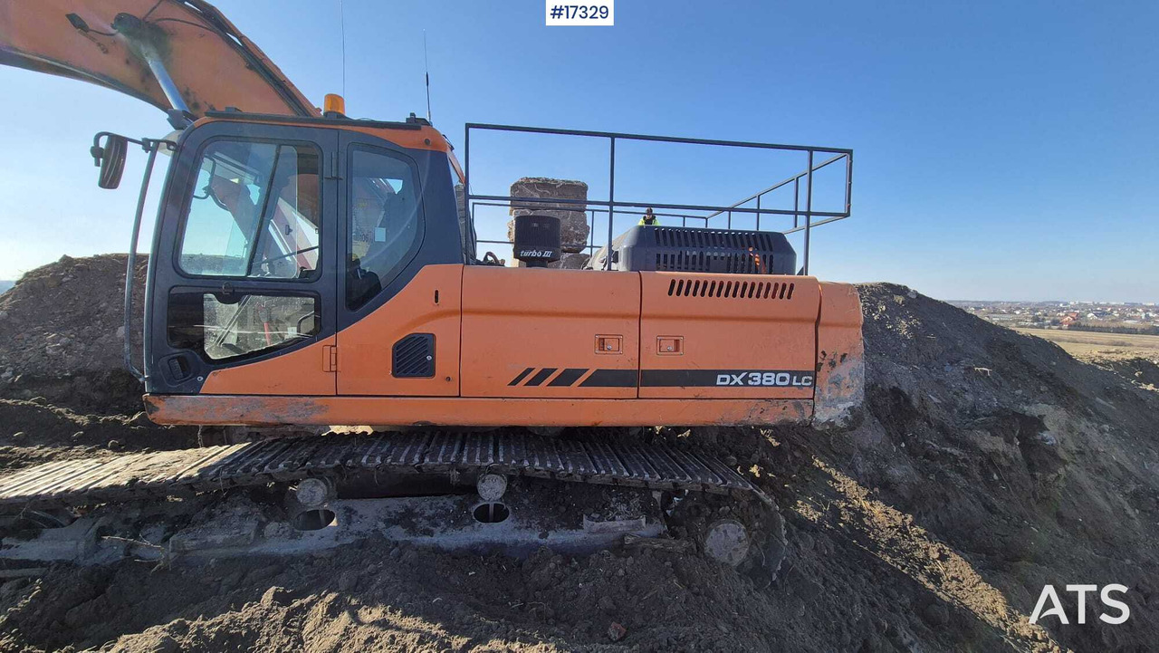 DOOSAN DX 380LC crawler excavator (2011) - Pelle sur chenille: photos 4 DOOSAN DX 380LC crawler excavator (2011) - Pelle sur chenille: photos 4