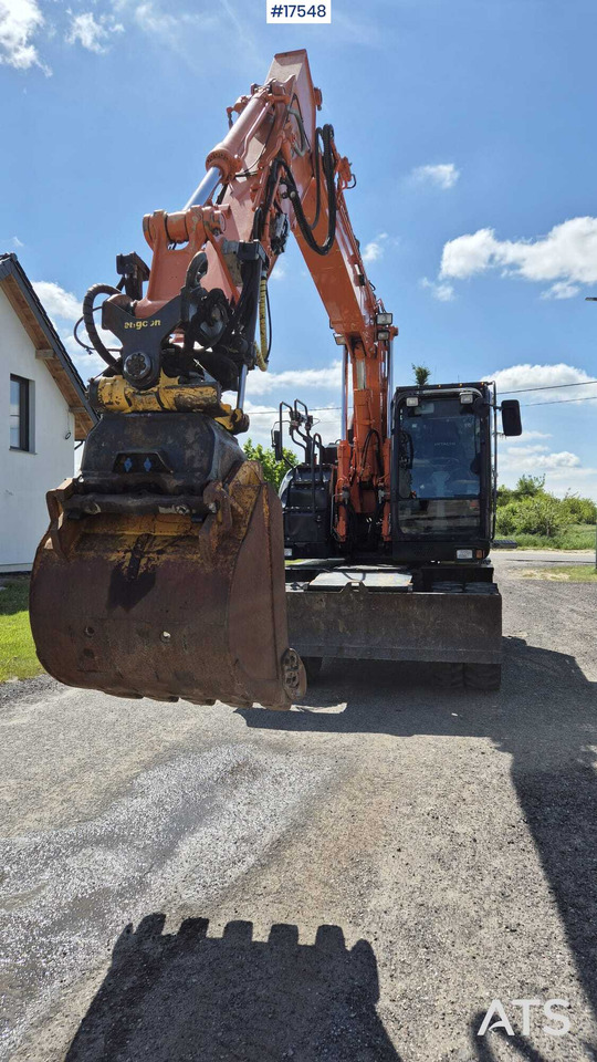 HITACHI ZX140W-6 Wheel Excavator (2019) - Pelle sur pneus: photos 2 HITACHI ZX140W-6 Wheel Excavator (2019) - Pelle sur pneus: photos 2