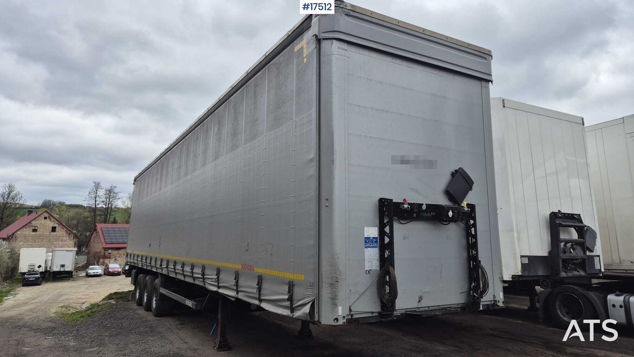 KOGEL S-24 truck semi-trailer (2019) - Semi-remorque rideaux coulissants: photos 1 KOGEL S-24 truck semi-trailer (2019) - Semi-remorque rideaux coulissants: photos 1