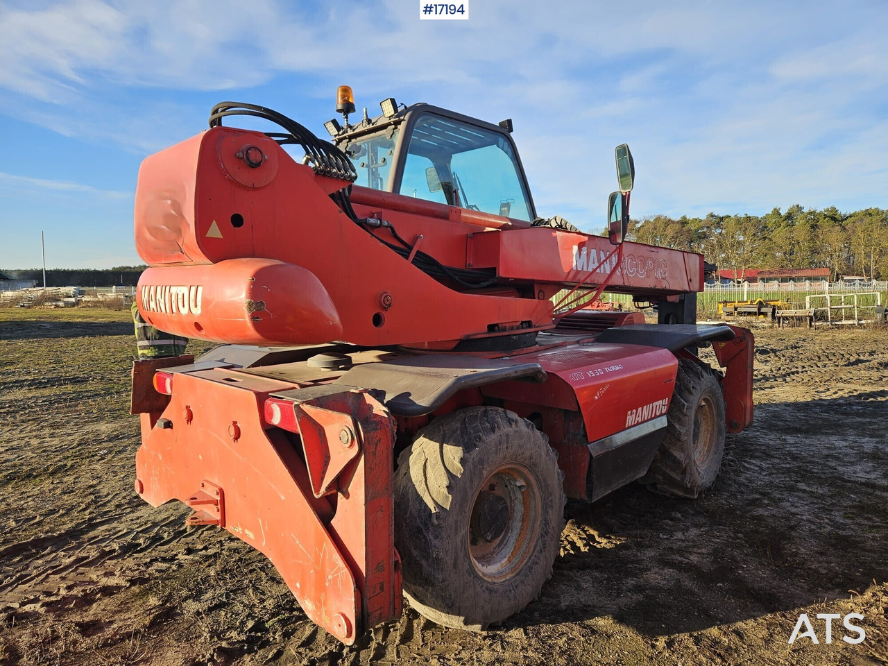 Telescopic handler Manitou MRT 1530 (2005) - Chariot télescopique: photos 5 Telescopic handler Manitou MRT 1530 (2005) - Chariot télescopique: photos 5