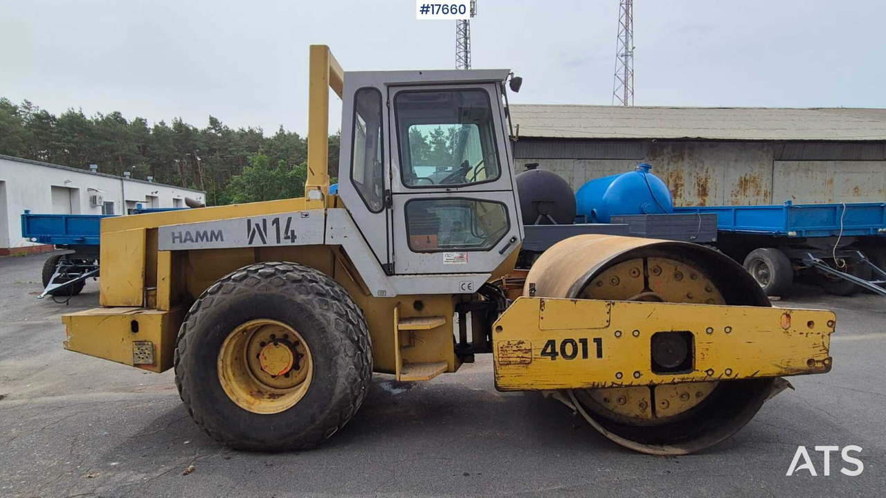 Walec HAMM 4011D (1996) - Compacteur à pieds de mouton/ Monocylindre: photos 2 Walec HAMM 4011D (1996) - Compacteur à pieds de mouton/ Monocylindre: photos 2