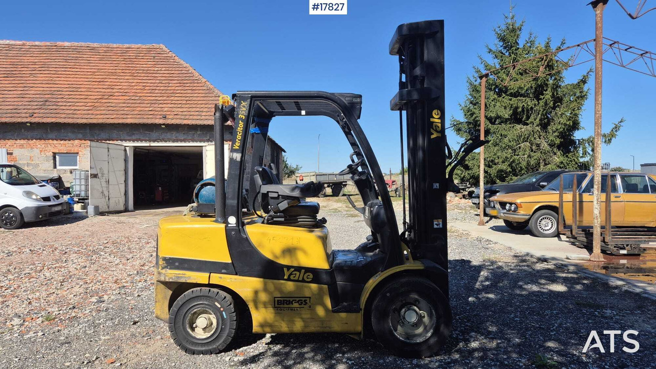 YALE GLP35VX Forklift (2017) - Chariot élévateur à gaz: photos 2 YALE GLP35VX Forklift (2017) - Chariot élévateur à gaz: photos 2