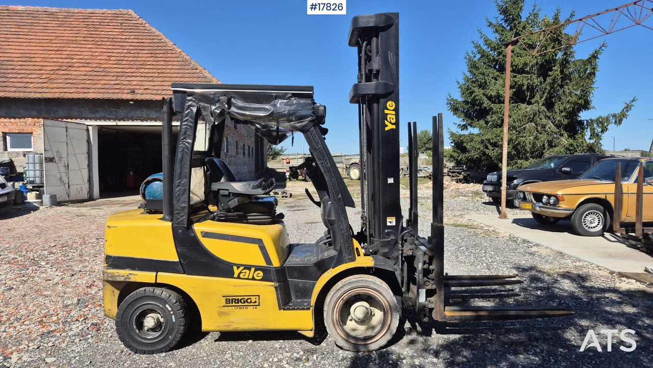 YALE GLP35VX Forklift (2017) - Chariot élévateur à gaz: photos 2 YALE GLP35VX Forklift (2017) - Chariot élévateur à gaz: photos 2