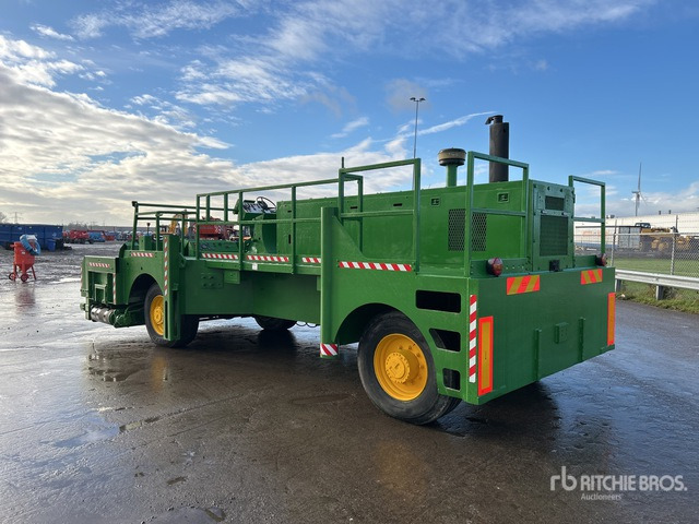 1987 Barber-Greene BG 730 Road Widener - Finisseur: photos 5 1987 Barber-Greene BG 730 Road Widener - Finisseur: photos 5