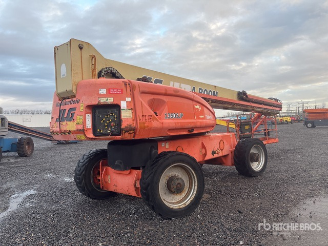2006 JLG 1350SJP 4WD Diesel (Inoperable) Telescopic Boom Lift - Nacelle télescopique: photos 1 2006 JLG 1350SJP 4WD Diesel (Inoperable) Telescopic Boom Lift - Nacelle télescopique: photos 1
